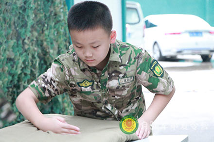 疊軍被